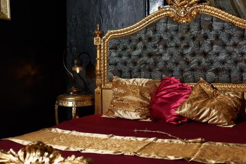 1 queen bed