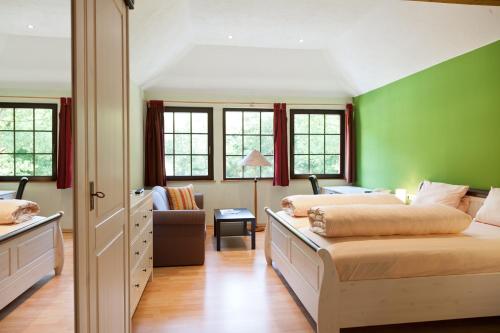 Land-gut-Hotel Forellenhof in Bundenbach