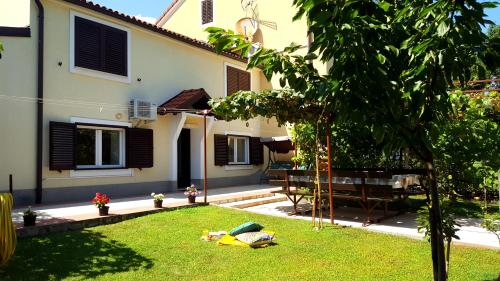 Mary's Garden - Apartment - Opatija