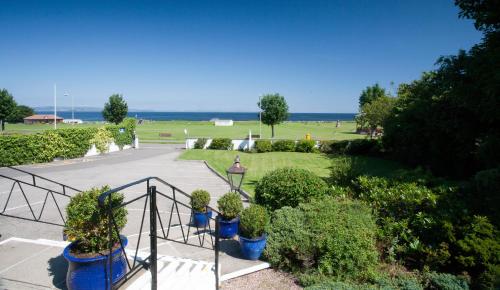 Sunny Brae Bed & Breakfast - image 5