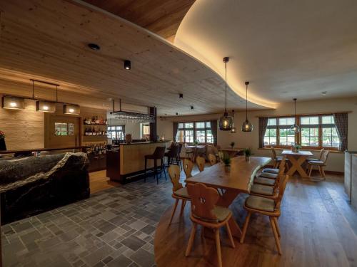 Étterem, Hotel Alpenland in Lauenen Bei Gstaad