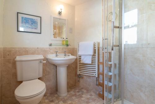 Fairfield Apartment image 7