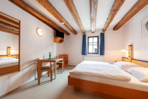 Gästezimmer im Weingut Wolf