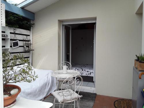 Tiny House et chambre chez l habitant in Route de Scoorts