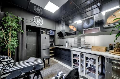 ARTAPART.ART Hotel - image 7