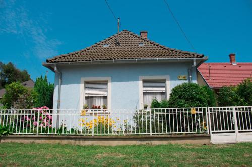  Anna Vendégház, Unterkunft in Harkány