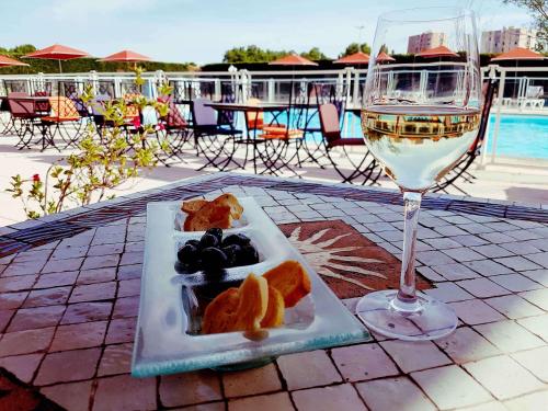 餐廳, ibis budget Arles Palais des Congrès in 阿爾萊郊區
