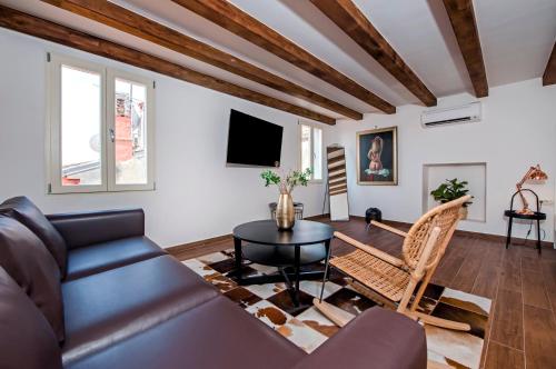 Villa Seaview! 3-apartments in old town! 3