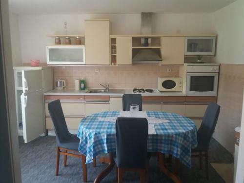  Apartman Gamulin in Jelsa