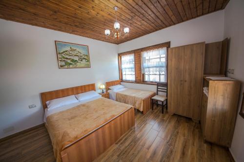 Hotel Kalaja - image 10