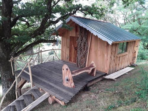 Village.insolite in Montagny-sur-Grosne