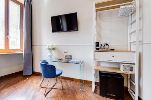 Trevi Private Suites by Premium Suites Collection - image 10