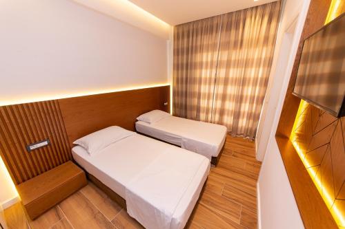 Inada Hotel - image 6