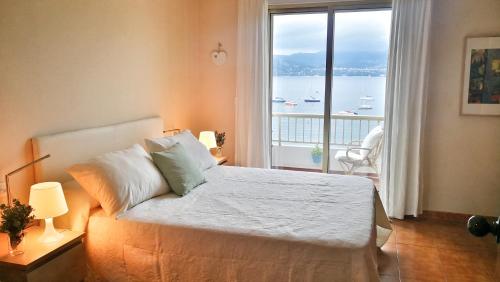  Apartamento Rías Baixas - 1a Línea Playa Raxó in Raxo