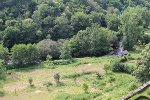 Bel appartement avec vue sur vézère