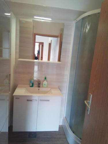 Fürdőszoba, APARTMAJI MATAŽIN (APARTMAJI MATAZIN) in Ankaran