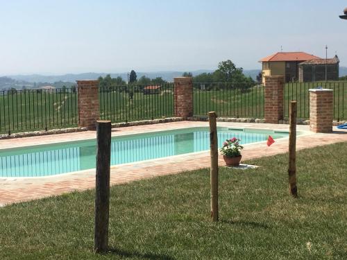 Karstais baseins, Azienda Agricola Garoglio Davide in Villadeati