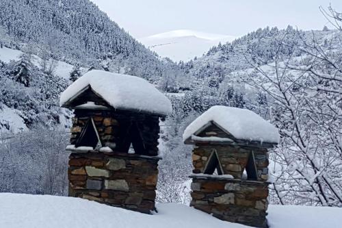 Les Forques de'n Pep in Castellar de nhug