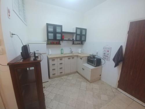 廚房, Lovely apartment premium location in 拉馬特甘