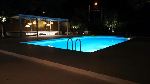  NWT Villa Tower in San Antonio