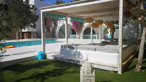  NWT Villa Tower in San Antonio