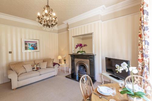 Picture of Swan View Apartment, Central Harrogate - 1 Bedroom Sleeps 4