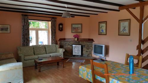 Manoir de Kerguezennec Holiday Home in Saint-Clet