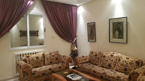 3 bedrooms, 4 beds