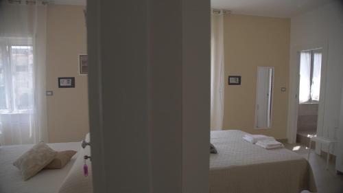 Binario 2 Room Type - Double or Twin Room