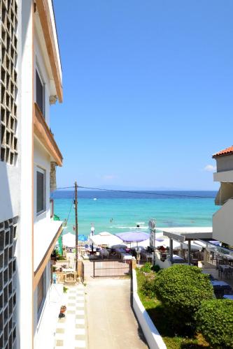 Voula Seaside Apartments