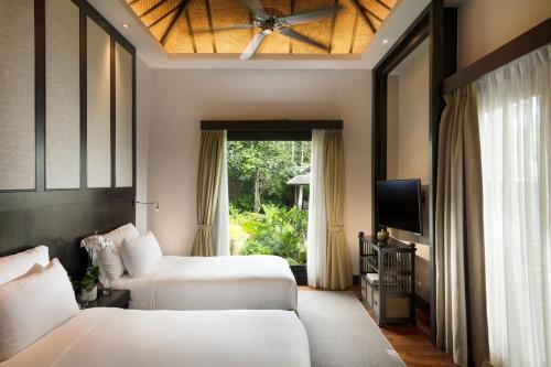 Anantara Mai Khao Phuket Villas