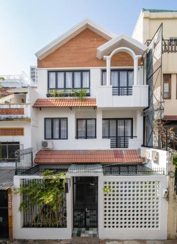 Botanist Lab Minihotel by CIRCADIAN – Ho Chi Minh City