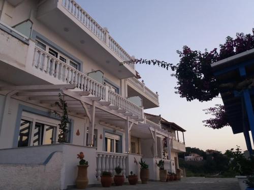 A szálláshely kívülről, Irida Studios in Agios Nikolaos