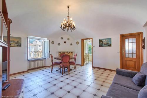  Via Drione, Pension in Finale Ligure