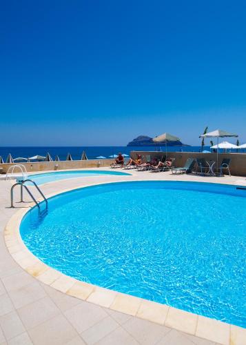 Lissos Beach – Platanias, Chania, OK