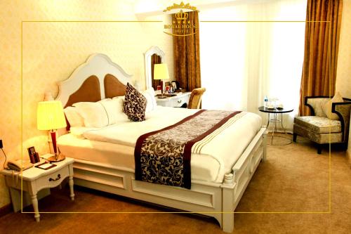 room detail thumbnail 0