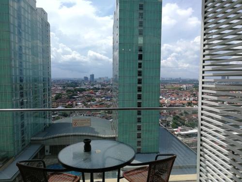 JB City Shopping Mall Apartment near Banafee Village