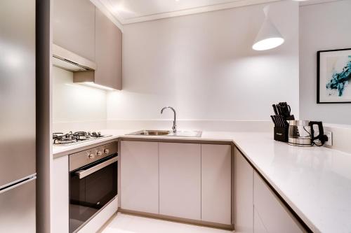 Vida Downtown Residences - image 2