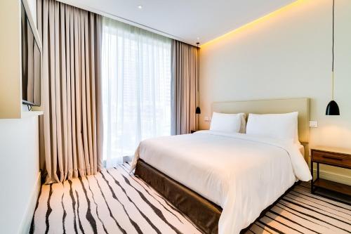 Vida Downtown Residences - image 3