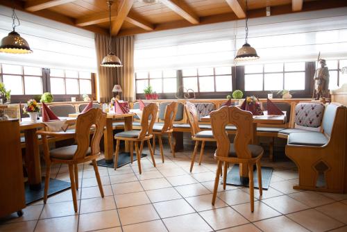 Restorāns, Gasthaus Stroh in Buchholz (Westerwald)