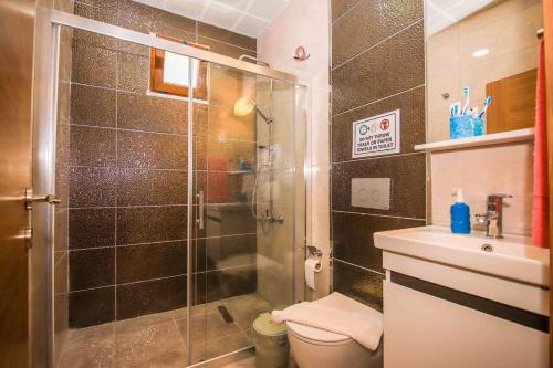  Defne Home İçmeler Daily Weekly Rentals in Marmaris