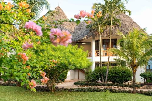 Sandies Baobab Beach Zanzibar