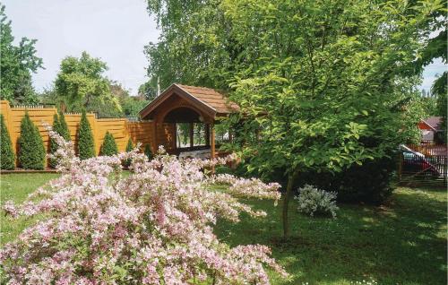  Two-Bedroom Holiday Home in Balatonalmadi in Balatonalmádi