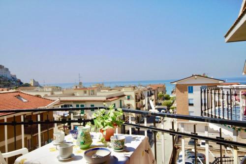 holidaycasa Benny-Vista mare - Apartment - Sperlonga