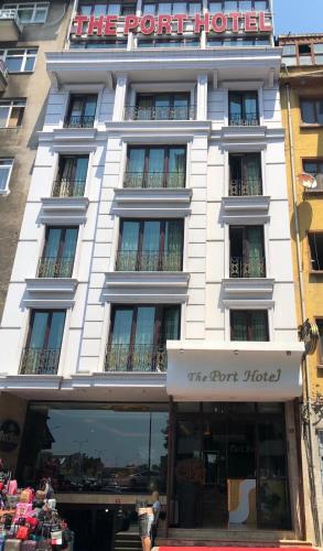 The Port Hotel, Стамбул