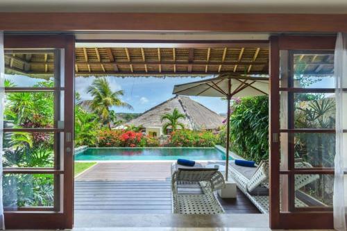 Dream VILLA 2 bedrooms within TOP 5 star BALI RESORT