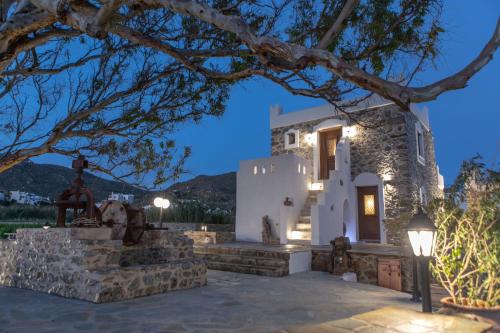  Peratsi Stone Mansion in Agkidia