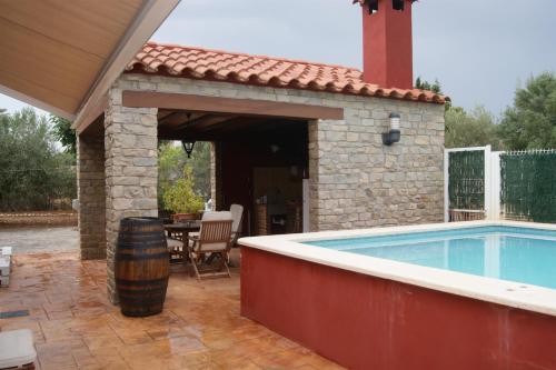  VILLA CHALET CAP I CORP, Pension in Alcossebre