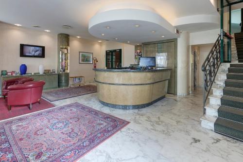 Lobby, Palace Hotel in Civitanova Marche