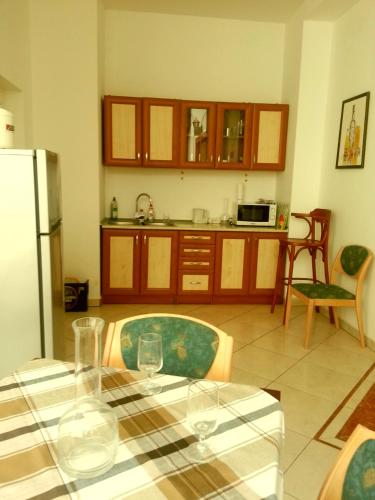  Roti Apartmanok in Eger